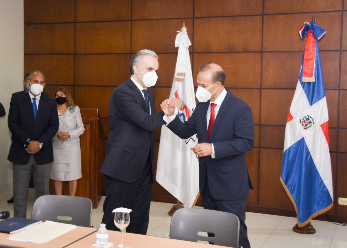 Luis Miguel De Camps García Toma Posesión Como Ministro De Trabajo