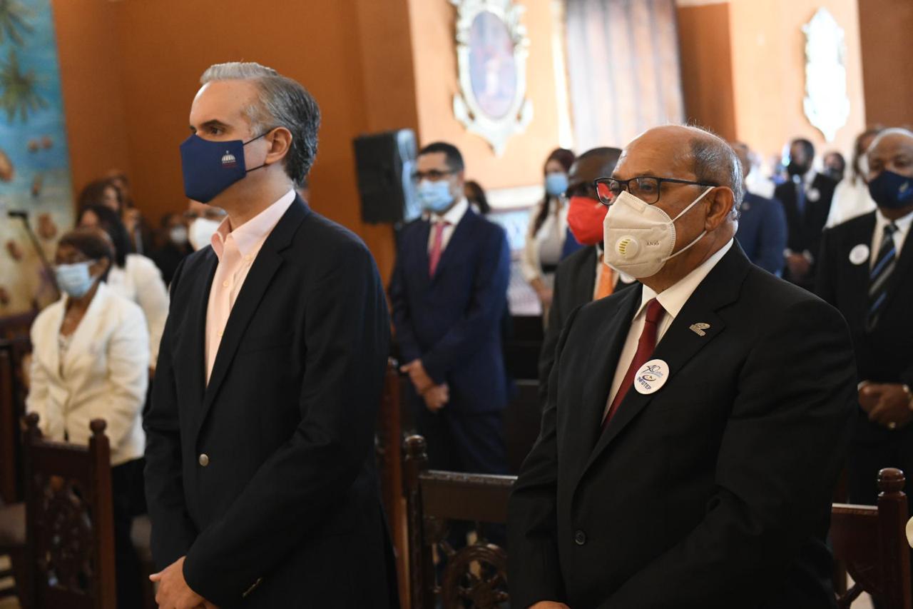 Ministro de Trabajo participa como invitado especial misa de acción de gracias por su cuadragésimo aniversario del INFOTEP